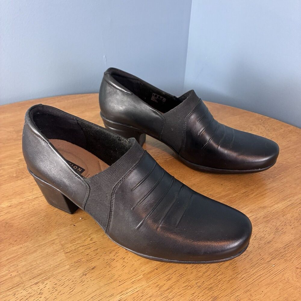 Clarks Collection Emslie Chara Women’s Black Heeled Cushion Shoes Size 9.5M
